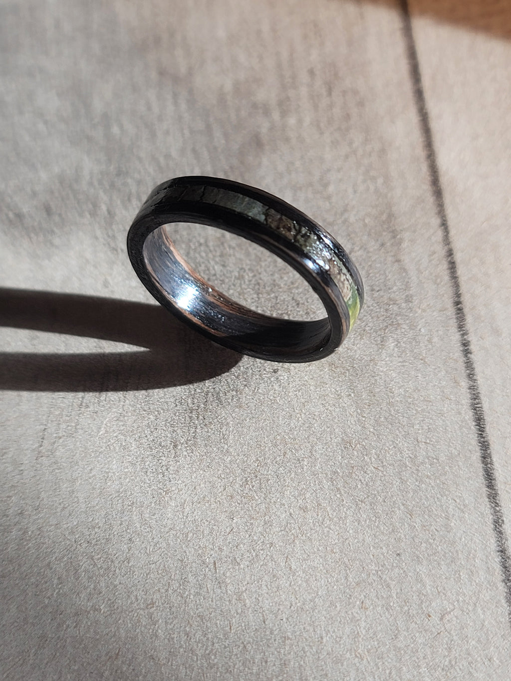 Oak with Lichen Patterned Rowan Tree Bark ring size 10