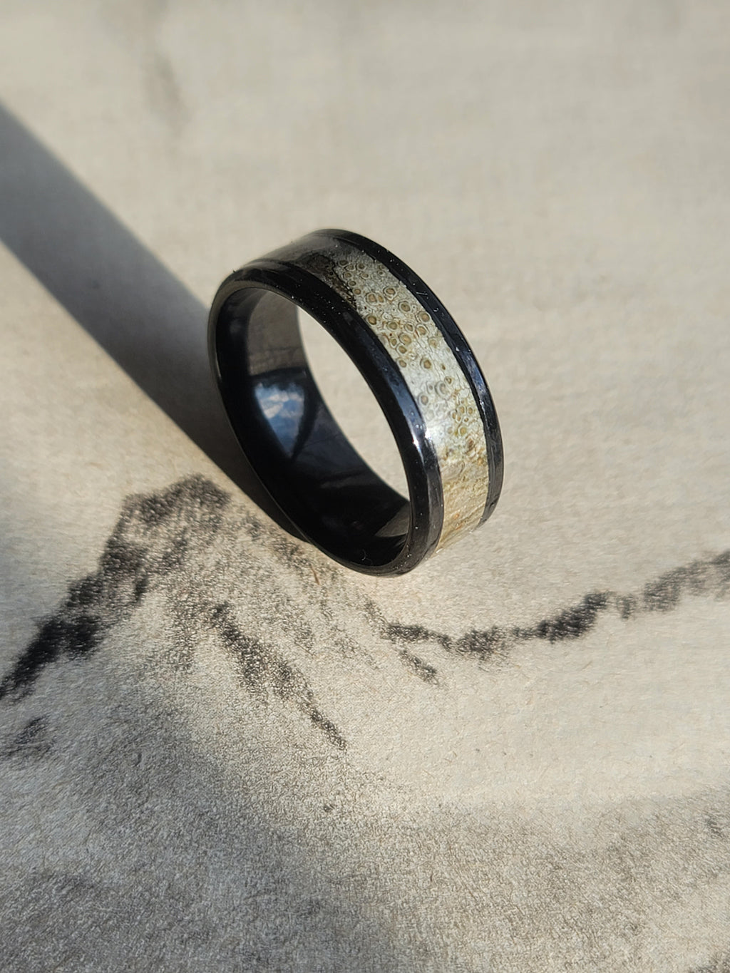 Black Steel Ring with Band of Lichen Pattern on Rowan Tree Bark US Size 10.5