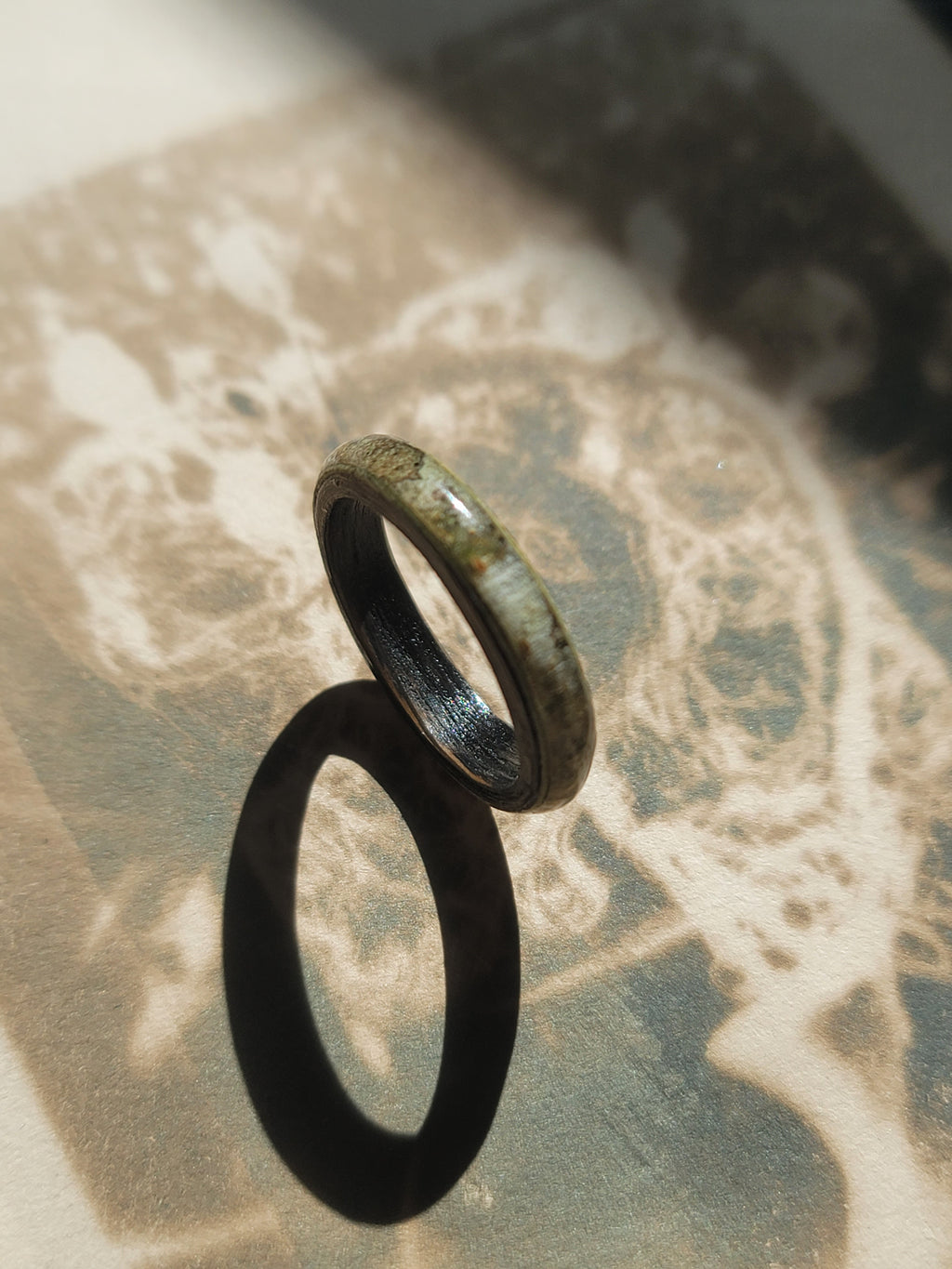 Oak with Lichen Patterned Rowan Tree Bark Ring Size 10