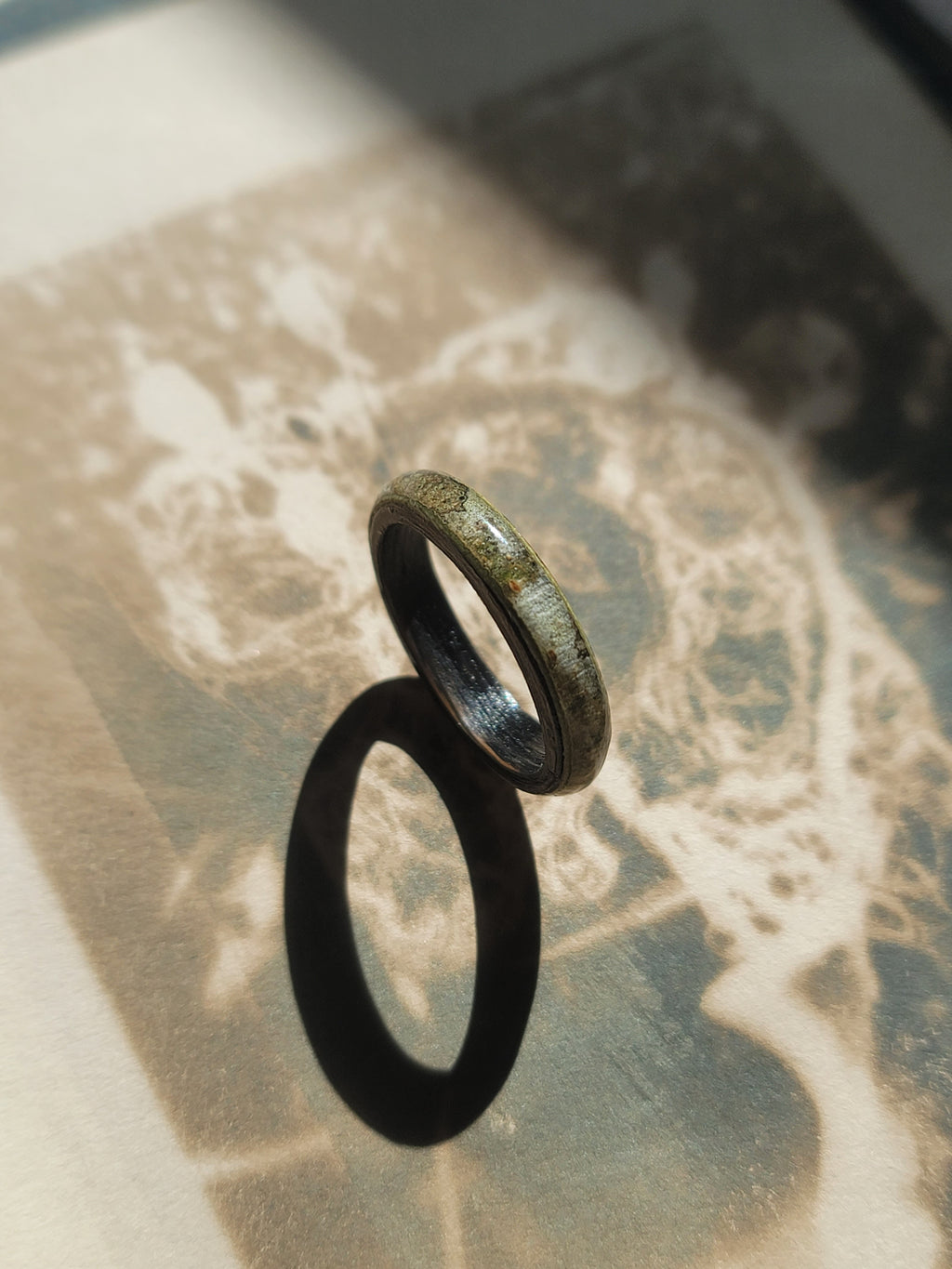 Oak with Lichen Patterned Rowan Tree Bark Ring Size 10