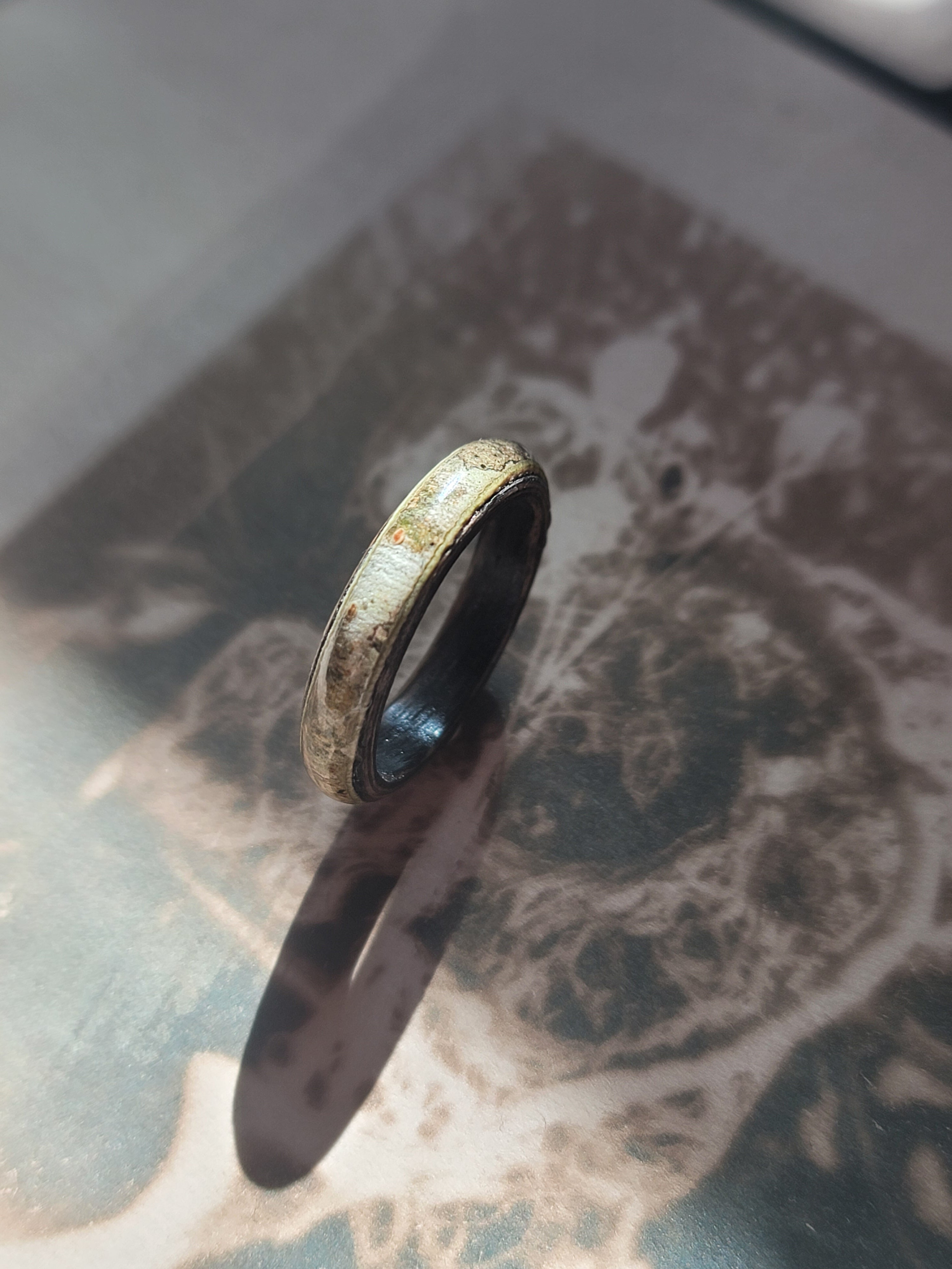 Oak with Lichen Patterned Rowan Tree Bark Ring Size 10