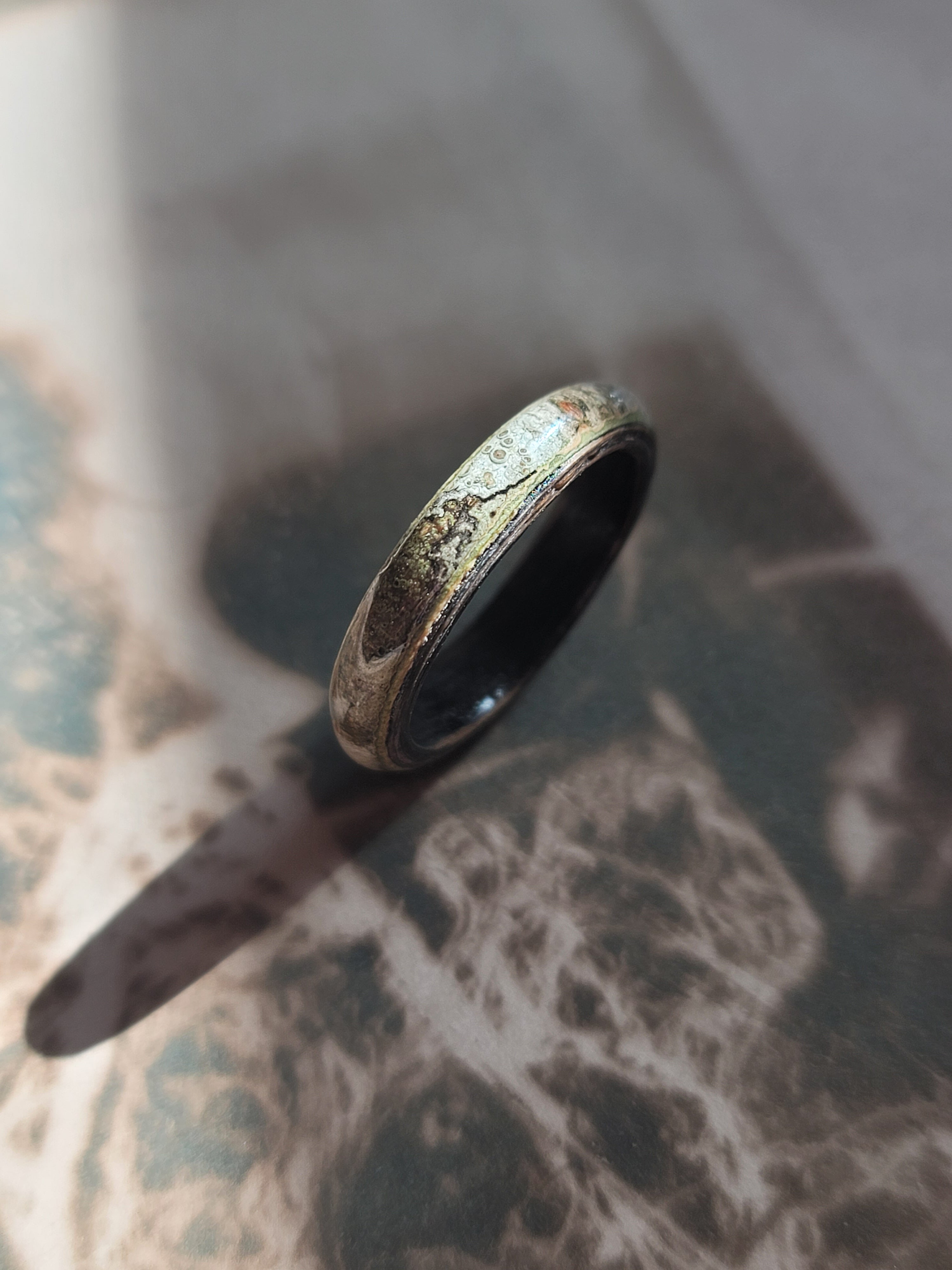 Oak with Lichen Patterned Rowan Tree Bark Ring Size 10